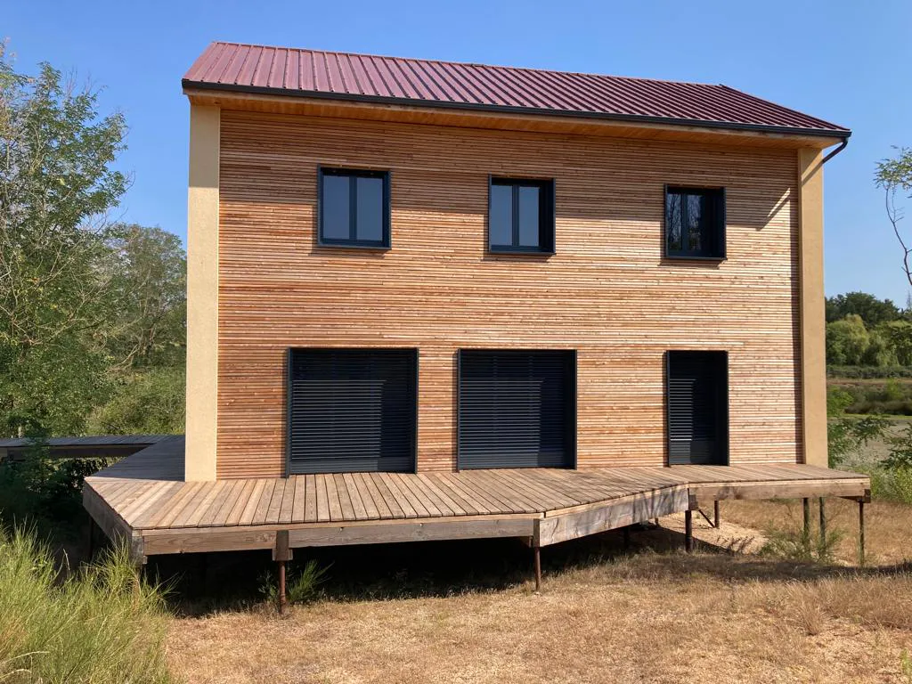 Precast Building Elements from Local and Bio Based Straw and Wood