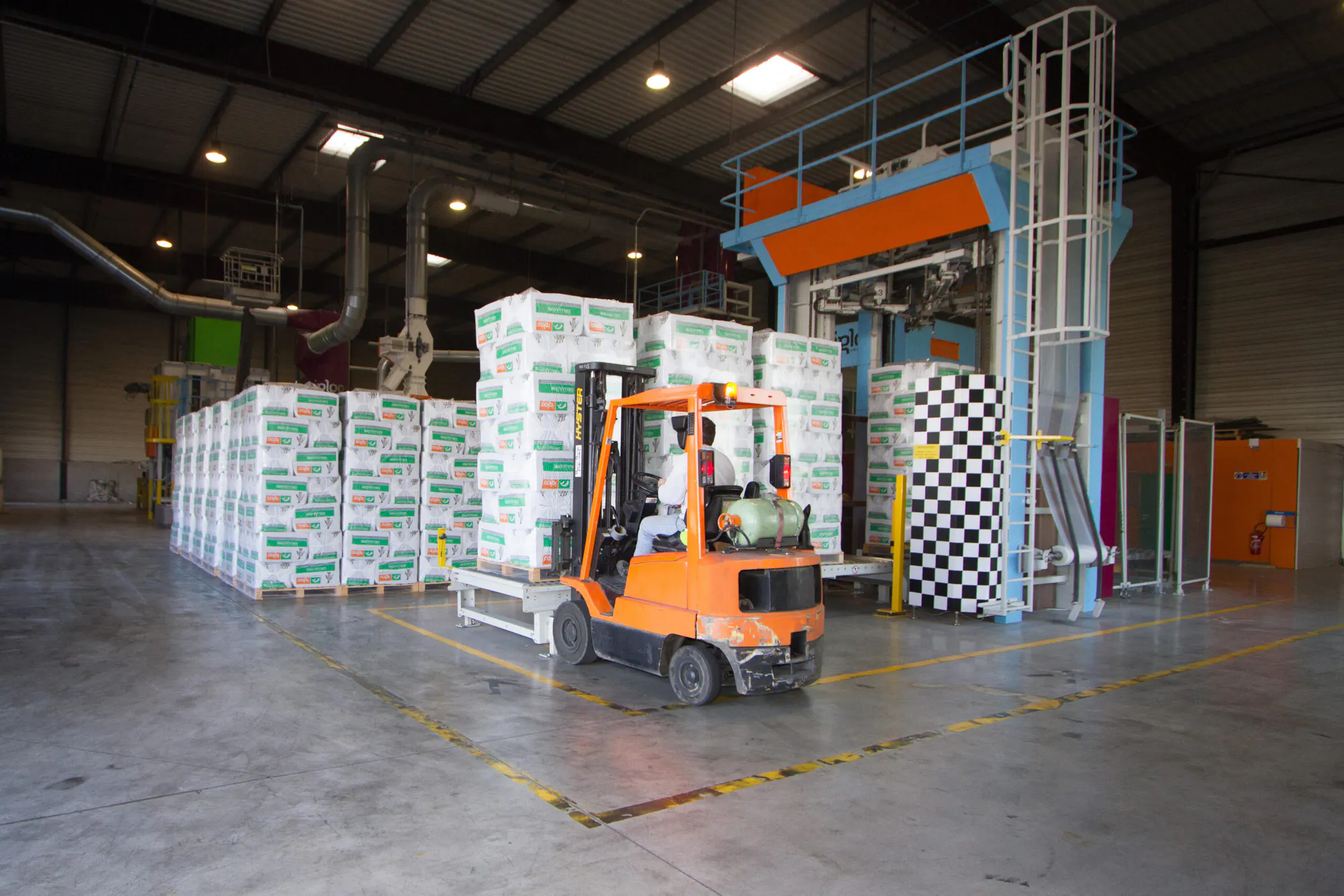 Sustainable Insulation with Recycled Cellulose