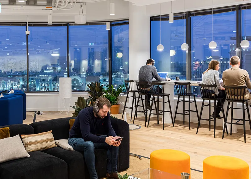 8 Ways Businesses Can Save Energy and Reduce Their Carbon Footprint