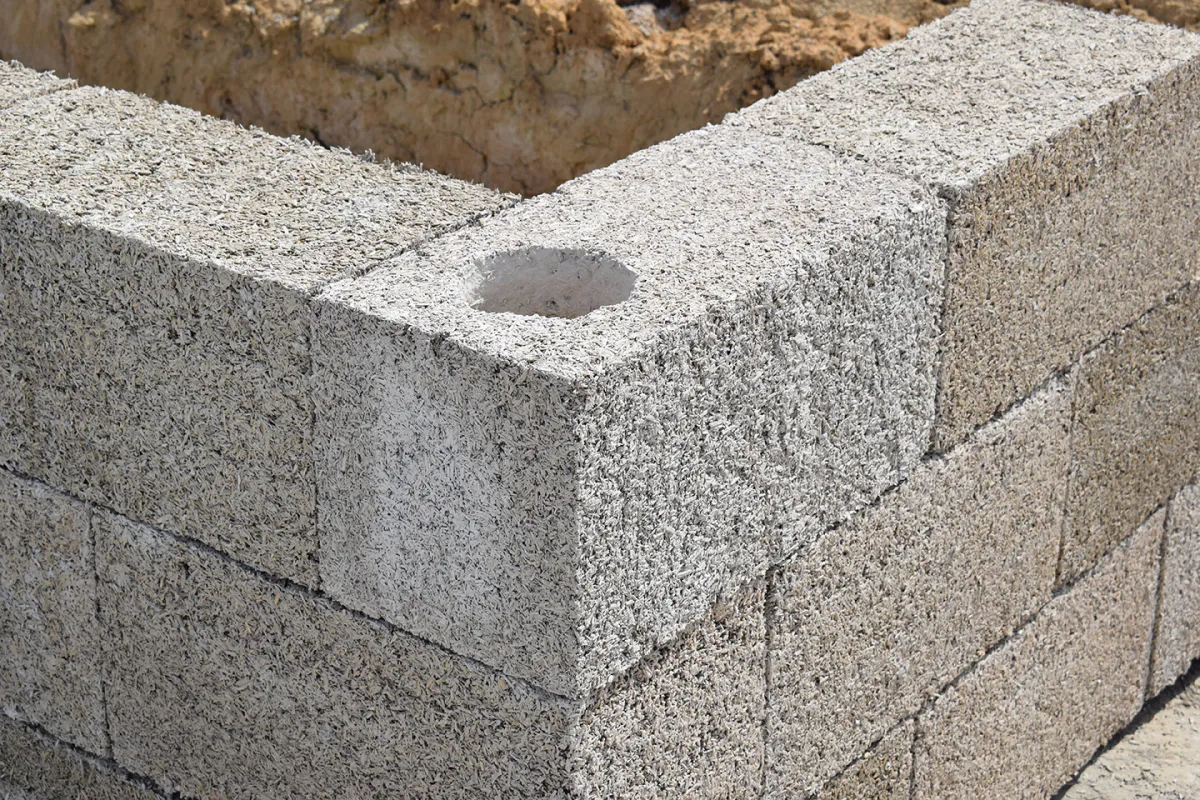 Innovating Sustainable Construction with Hempcrete Blocks